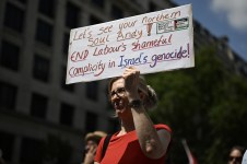 People stage a pro-Palestinian demonstration and call on Labour Party leader Andy Burnham, who is preparing to take office as prime minister, to impose comprehensive sanctions on Israel, in London, United Kingdom on July 18, 2026. [Raşid Necati Aslım - Anadolu Agency]