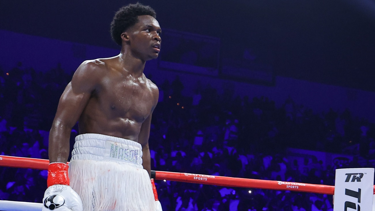 Image: Ring Magazine elevates Abdullah Mason to #4 in latest lightweight rankings