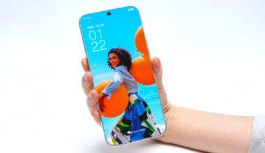First smartphone with zero display bezels revealed