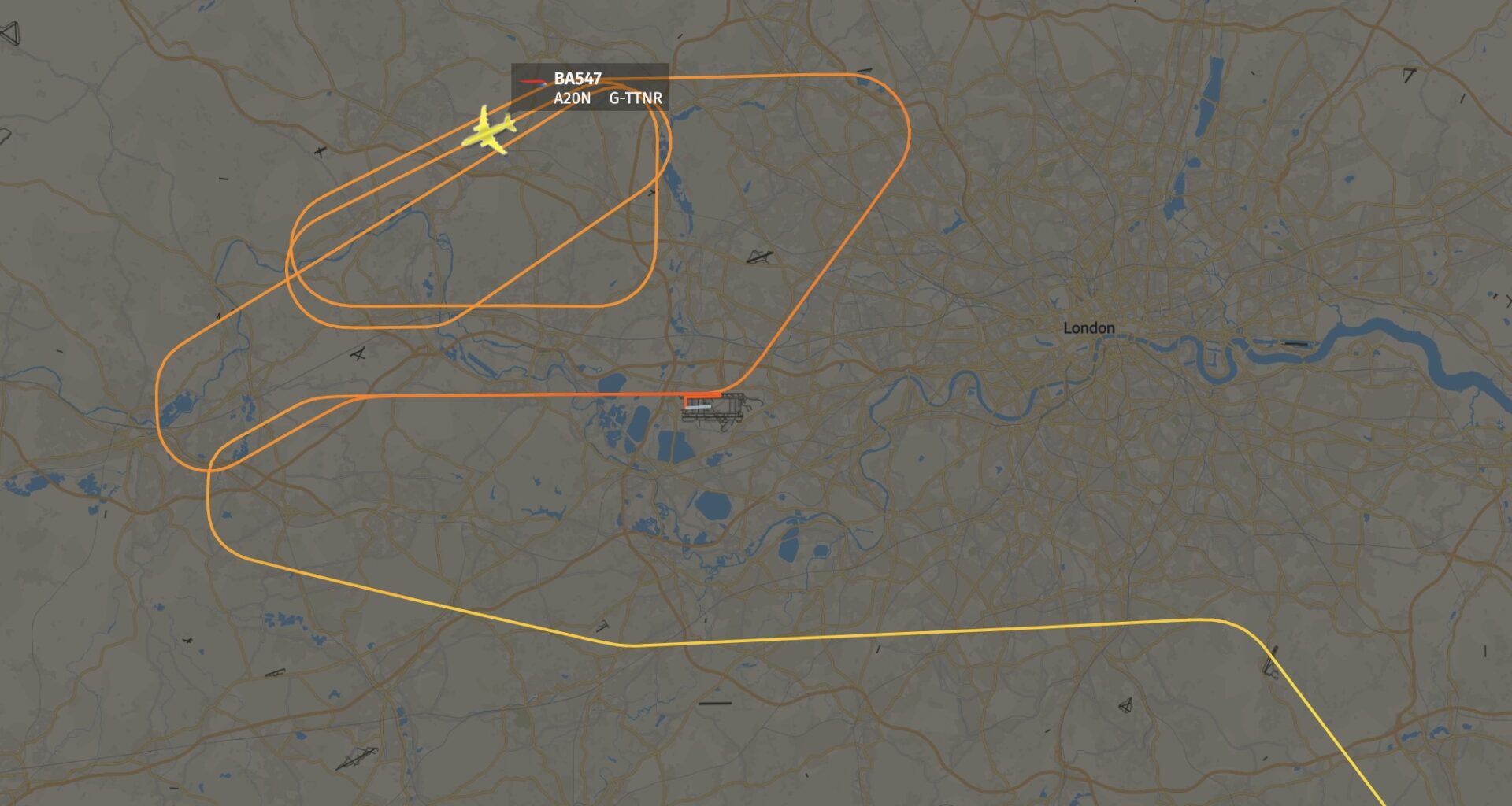 Heathrow switched to single runway operations following British Airways BA547 emergency landing