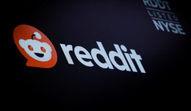 Is Reddit a good place to get money advice?
