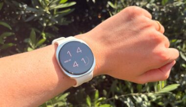 Grace Walsh wearing the Samsung Galaxy Watch 9 on wrist