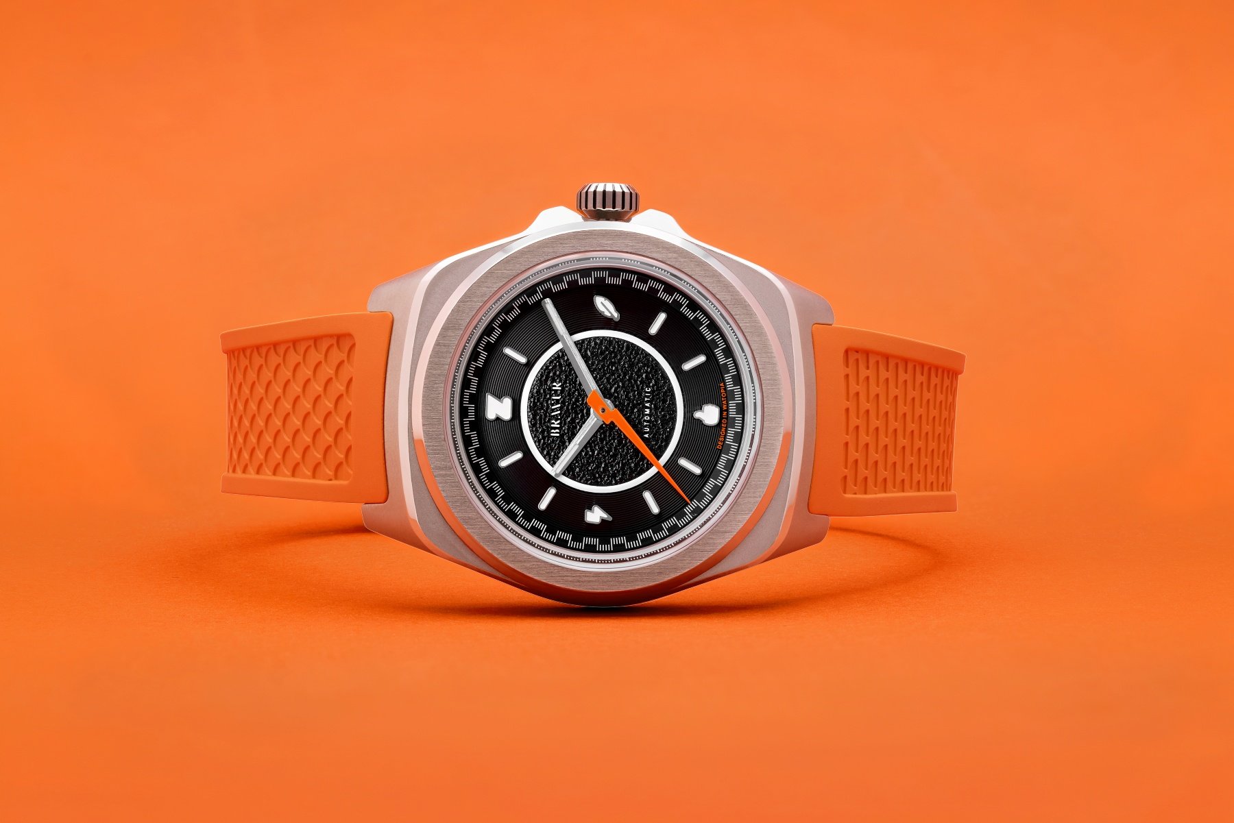 Bravur × Zwift Limited Edition on an orange rubber strap