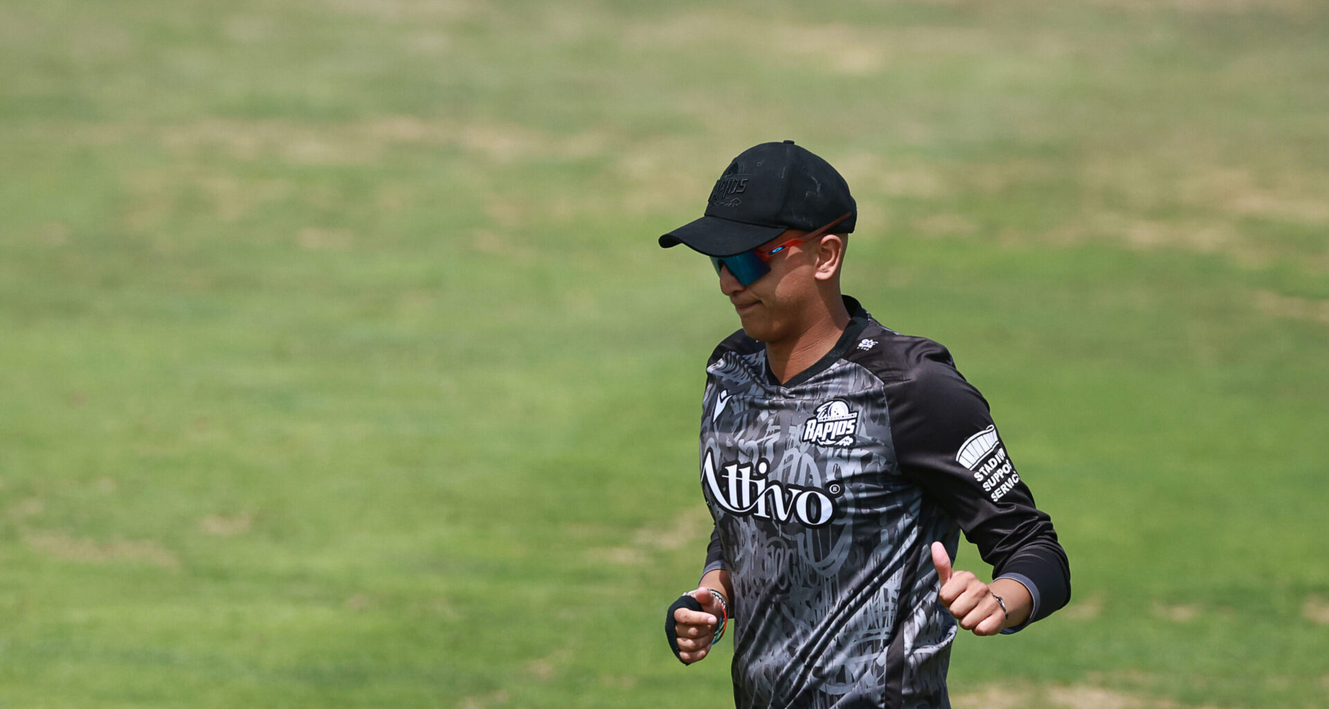 Singh all smiles after spinning Falcons into submission