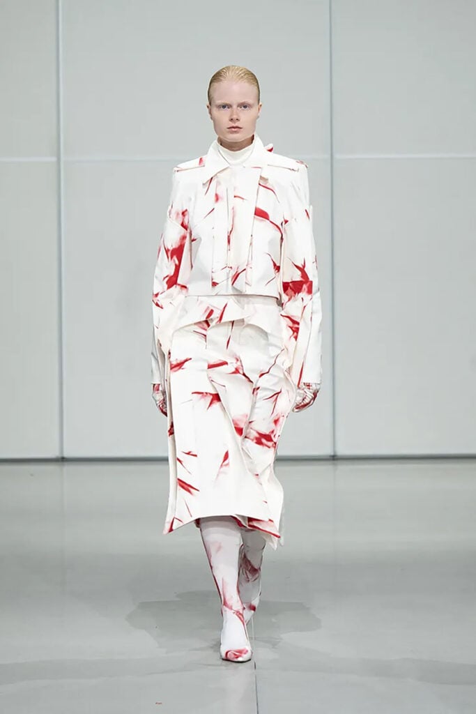 Saaku by Maryam Yazdanpanah look from the 2025 Parsons MFA Fashion Runway Showcase.