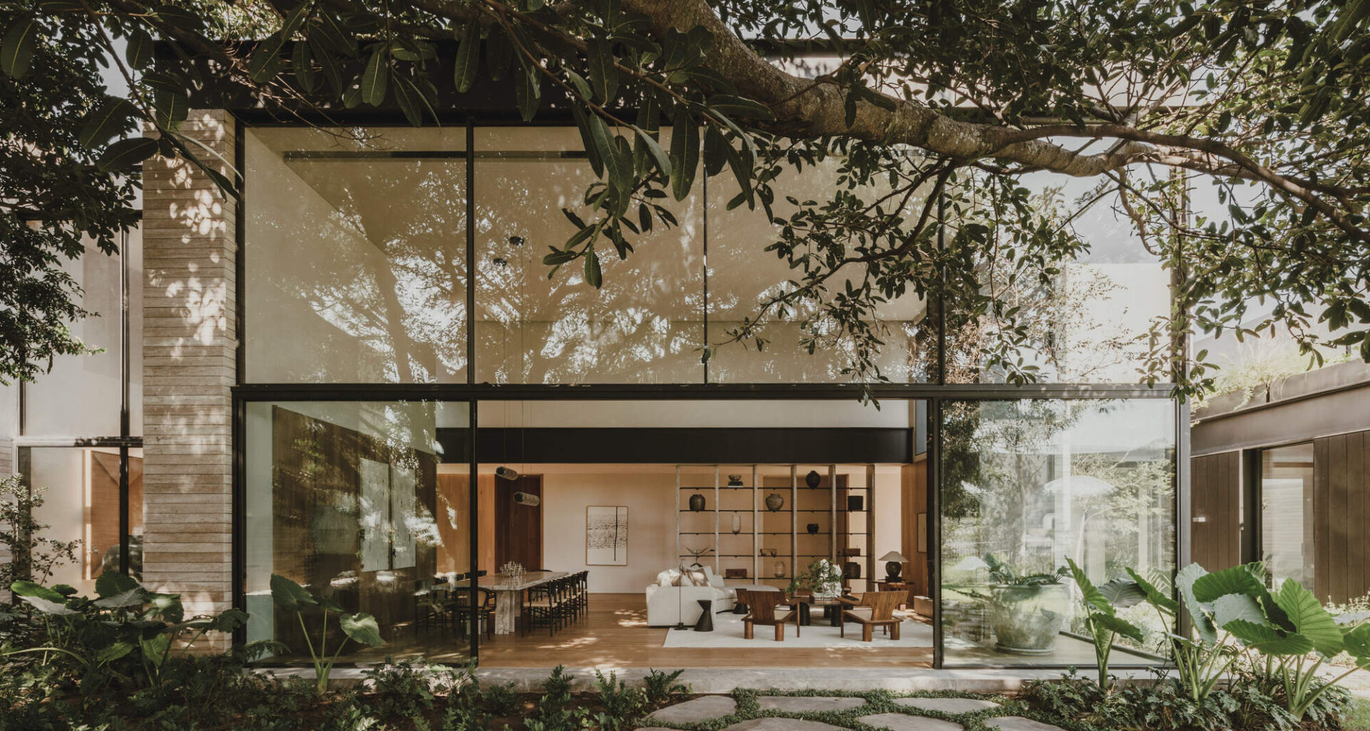Casa Co / Aagnes studio + JDEstudio