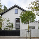 © Miran Kambic Renovation of two terraced houses of the housing cooperative "Progres - Mirje" Ljubljana / dans arhitekti - Exterior Photography