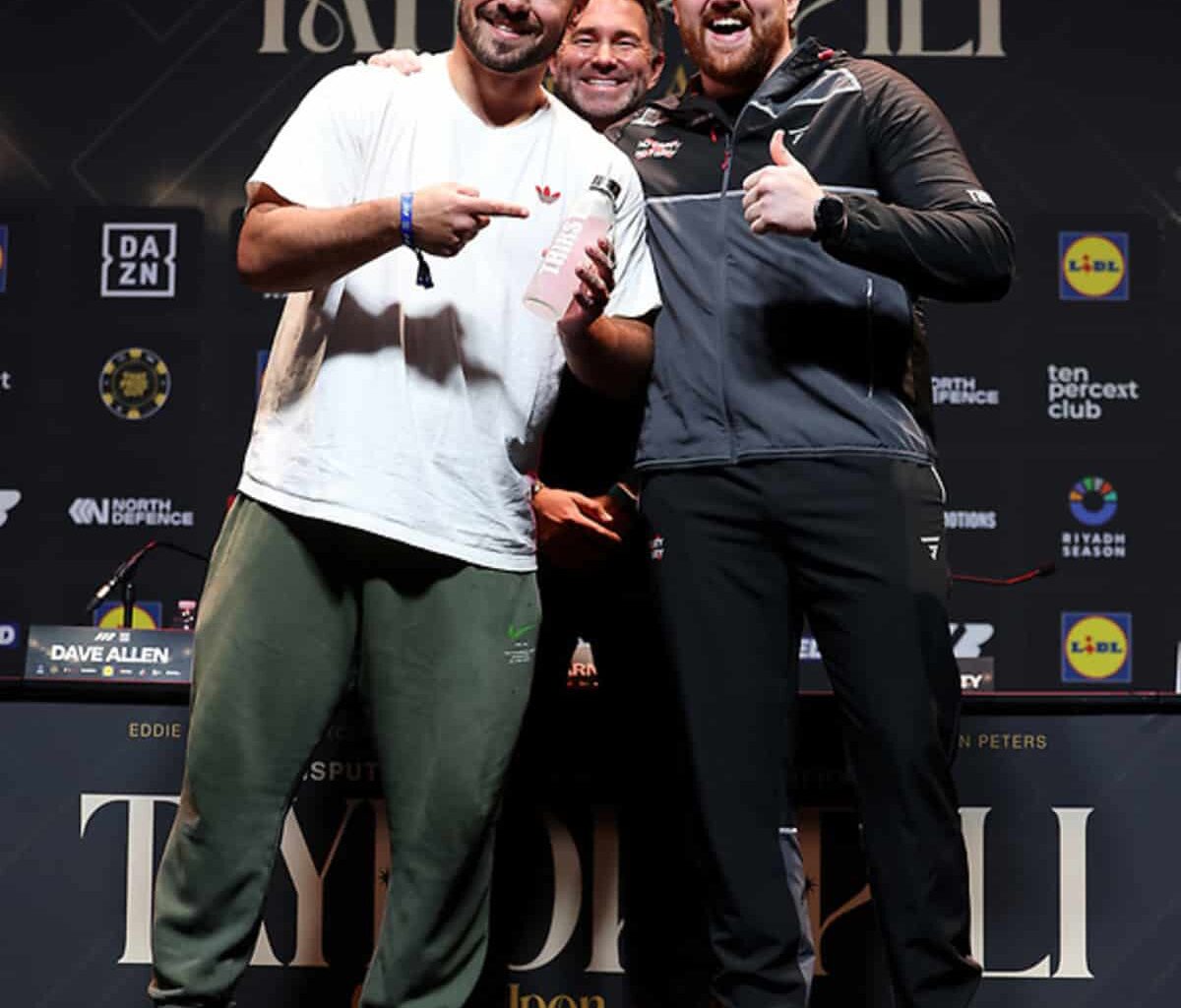 Image: Dave Allen Predicts Late Stoppage Of Thomas Carty At Croke Park September 5