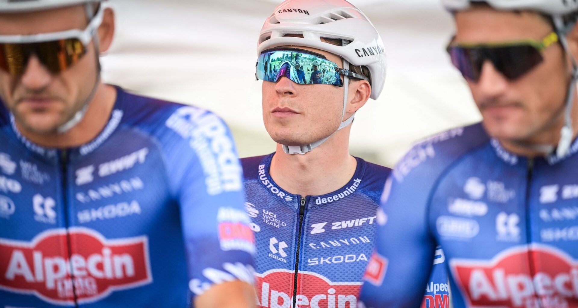 'That's just not how it should be' – Jasper Philipsen well short of sprinting speed as Alpecin-Premier Tech roll out old-fashioned lead-out train at Tour de France