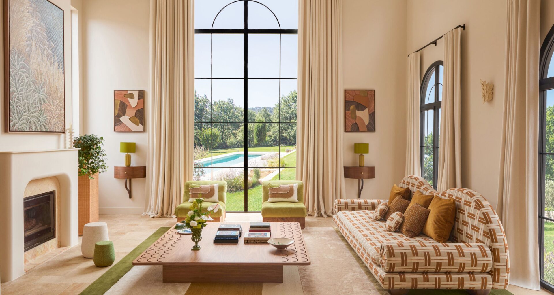 This French Home Is a Masterclass in Custom Interiors