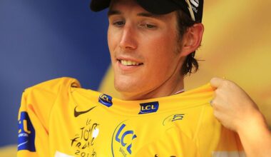 2010 Tour de France: Andy Schleck puts on the yellow jersey