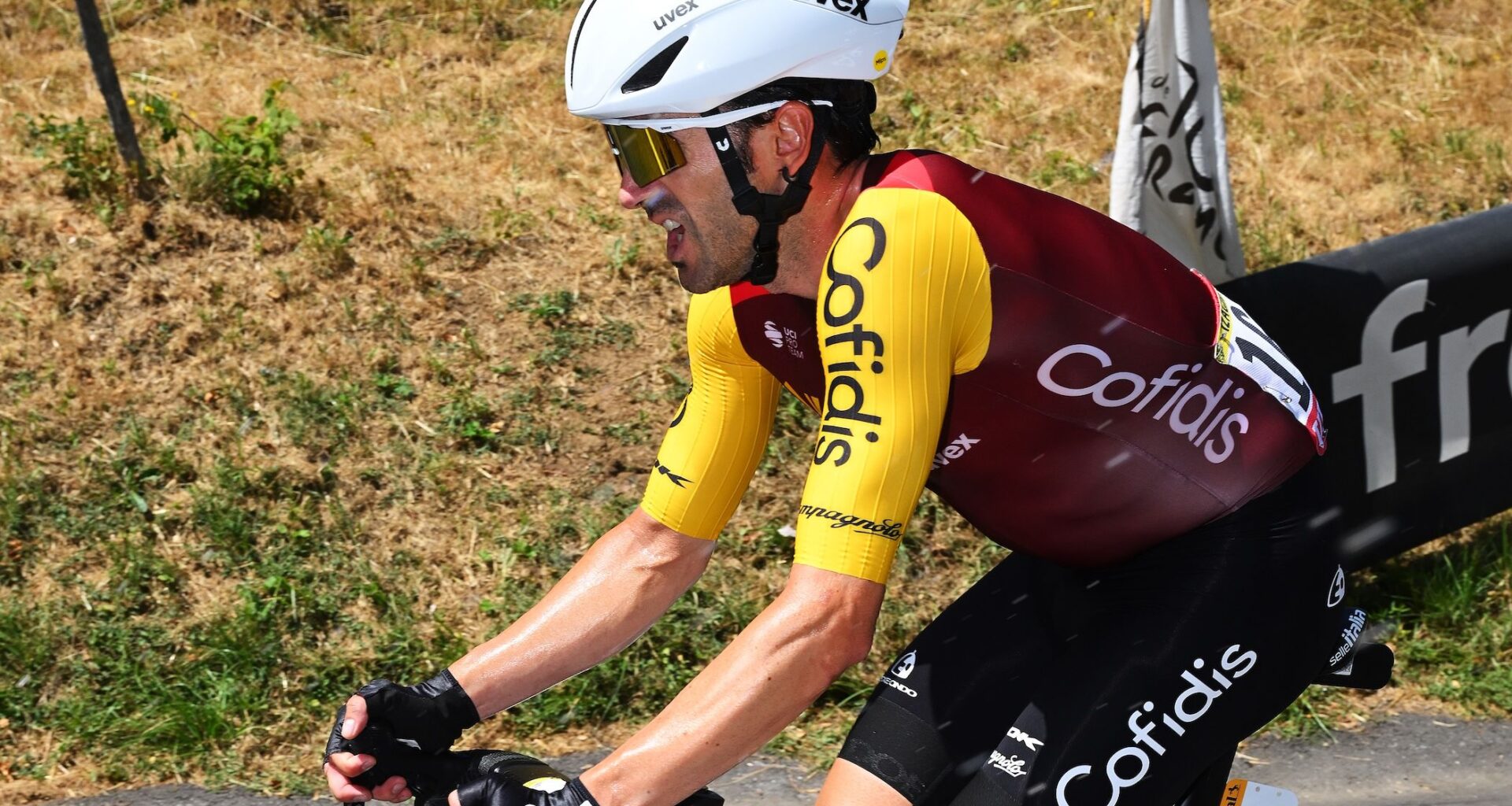 'There's no time for nostalgia' - Increasingly fraught fight for last-chance breaks in Tour de France keep 2026 retiree Ion Izagirre focused on race