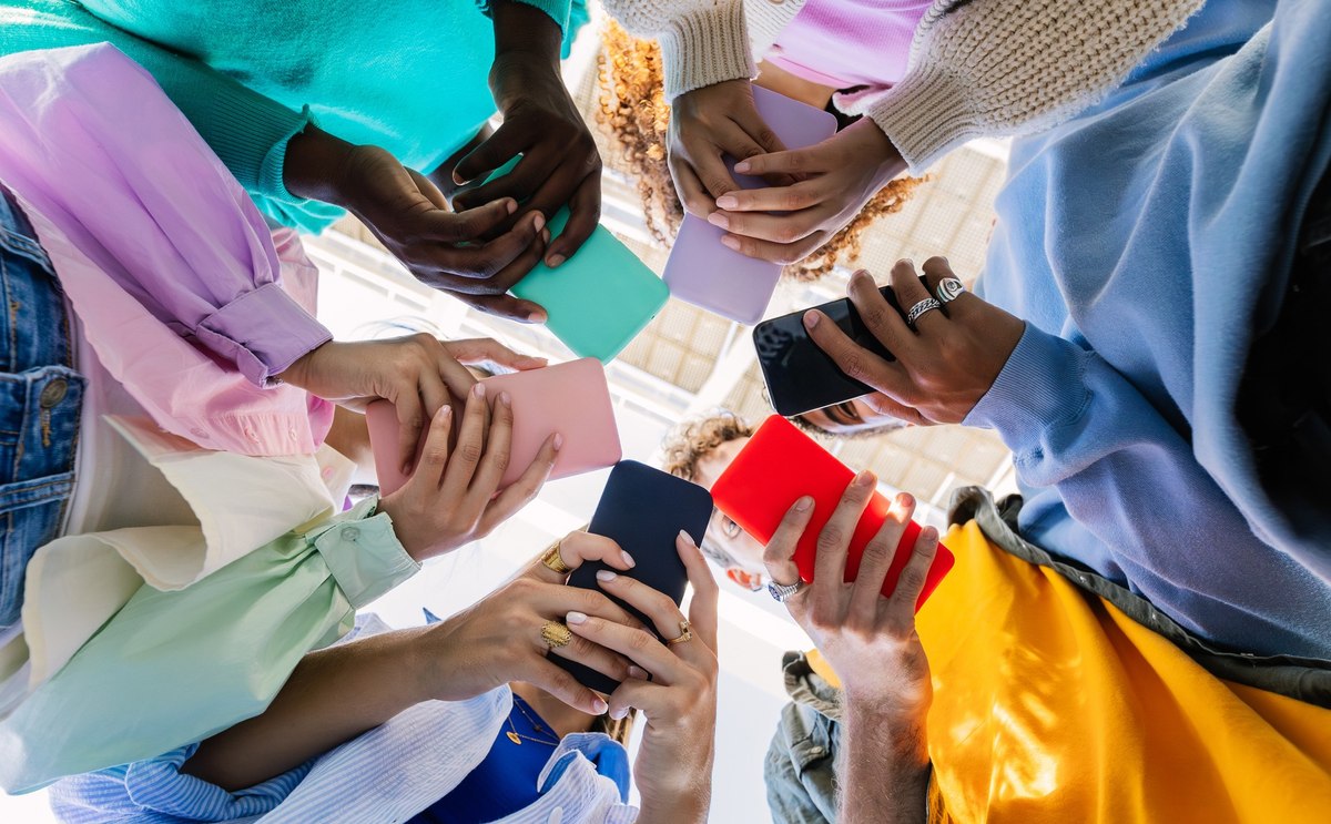 UK media consumption trends in 2026: Are smartphones impacting attention spans in the UK?