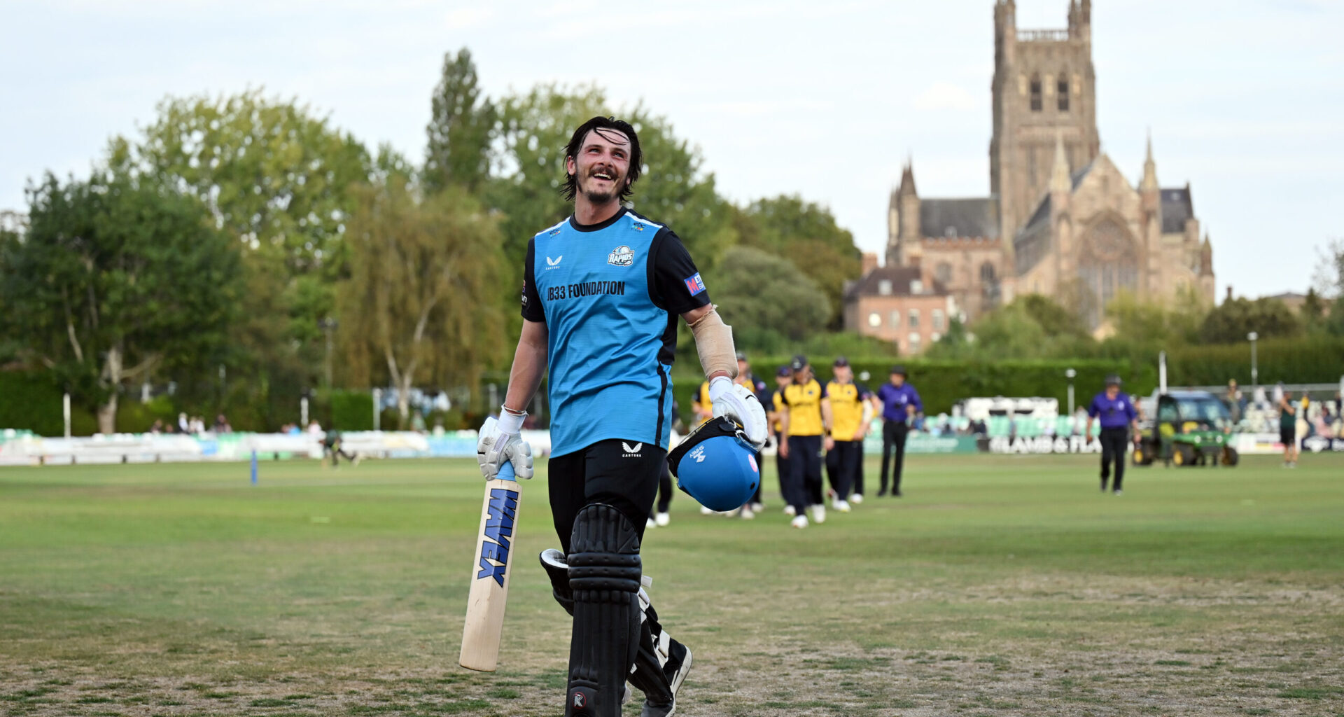 Rob Jones to retire from professional cricket at the end of the season