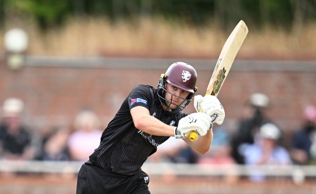 92 for Tom but Somerset suffer defeat in Metro Bank One Day Cup opener