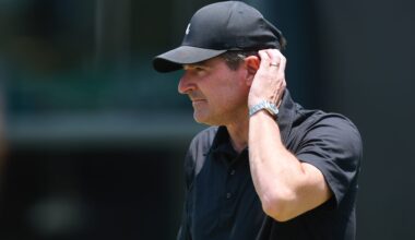 Scott O'Neil set to hold meeting with LIV Golf players this week over future of the league