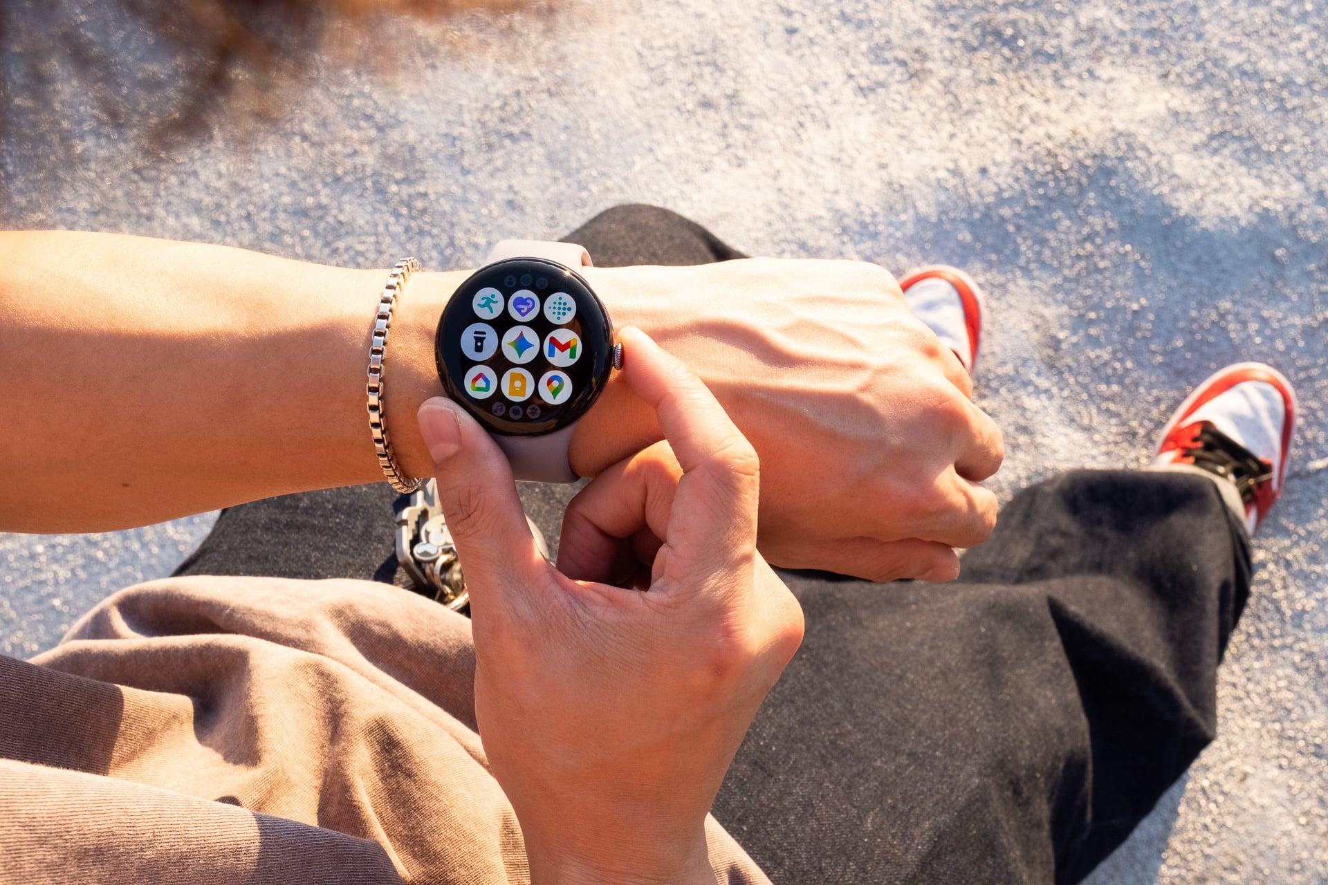 Google Pixel 10 Pro Fold Watch 4 48