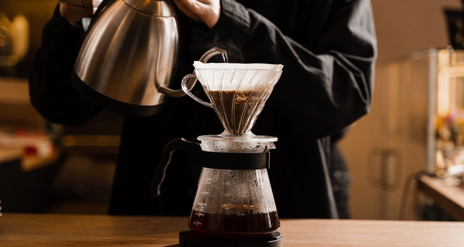 Study: Discrepancies between instant and filtered coffee in biological aging: evidence from the UK Biobank. Image Credit: Rabizo Anatolii / Shutterstock