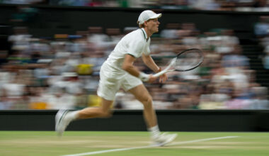 Sinner perfectly at home on Centre Court - Wimbledon