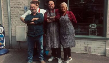 Comedian Bob Mortimer visits Kingsclere butcher for filming of new series
