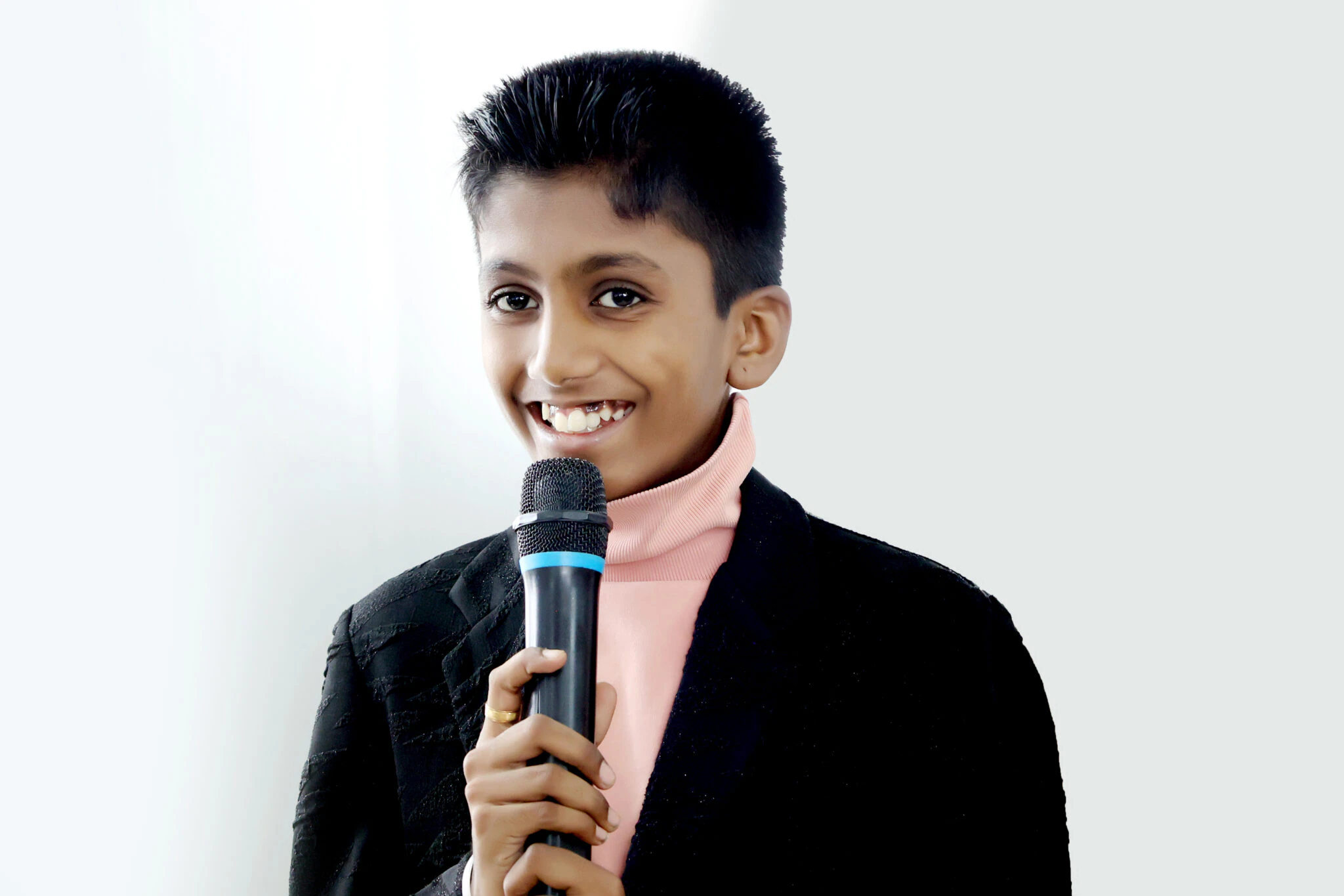 He Finished Class 10 in Just 105 DaysAt 13, Jainam completed the IGCSE Class 10 curriculum in only 105 days. According to him, the accelerated learning approach gave him more time to focus on building his company and exploring new ideas. He Finished Class 10 in Just 105 DaysAt 13, Jainam completed the IGCSE Class 10 curriculum in only 105 days. According to him, the accelerated learning approach gave him more time to focus on building his company and exploring new ideas.