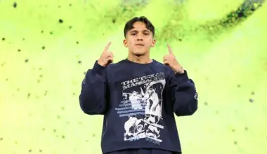 O'Shaquie Foster BLASTS Shakur Stevenson: "He Disrespected Me As A Man"