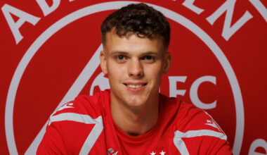 Dons Seal Deal for Lewis Smith