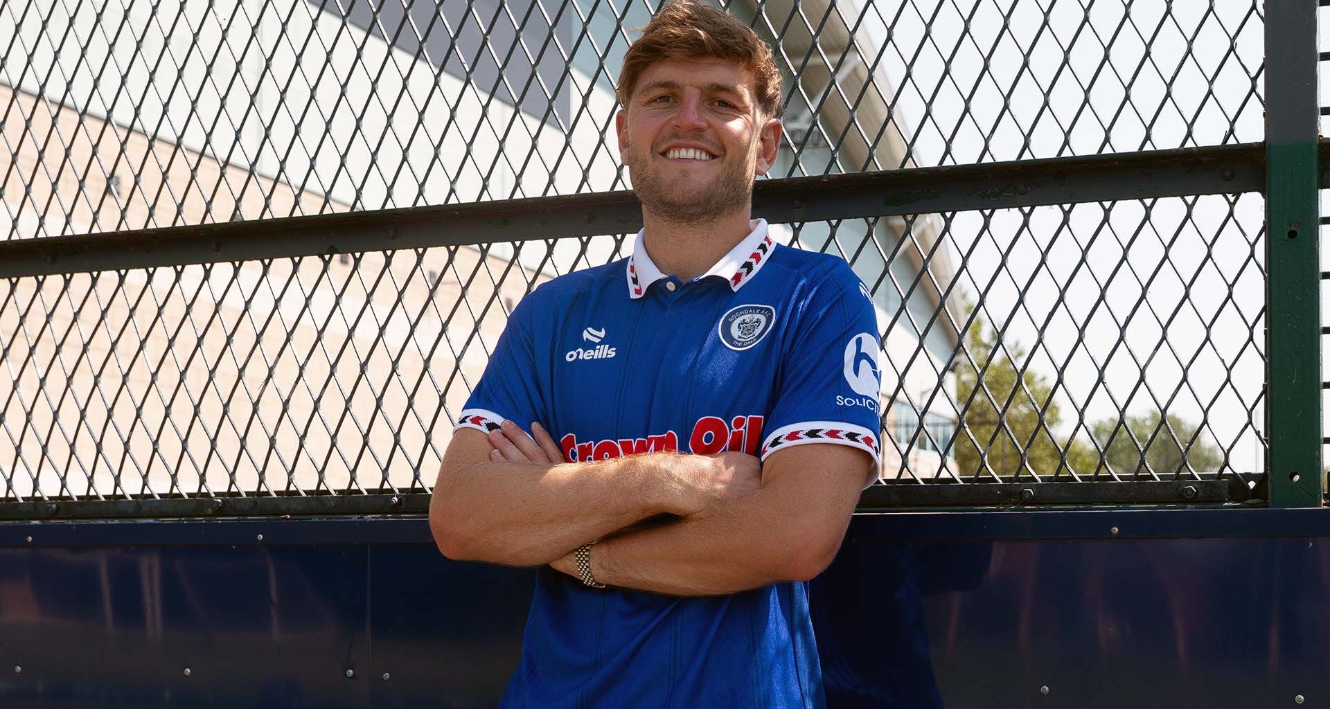 Dale Capture Maguire Signing