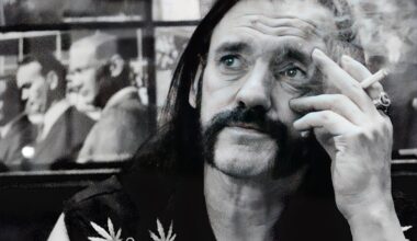 The 1976 song Lemmy compared to The Beatles
