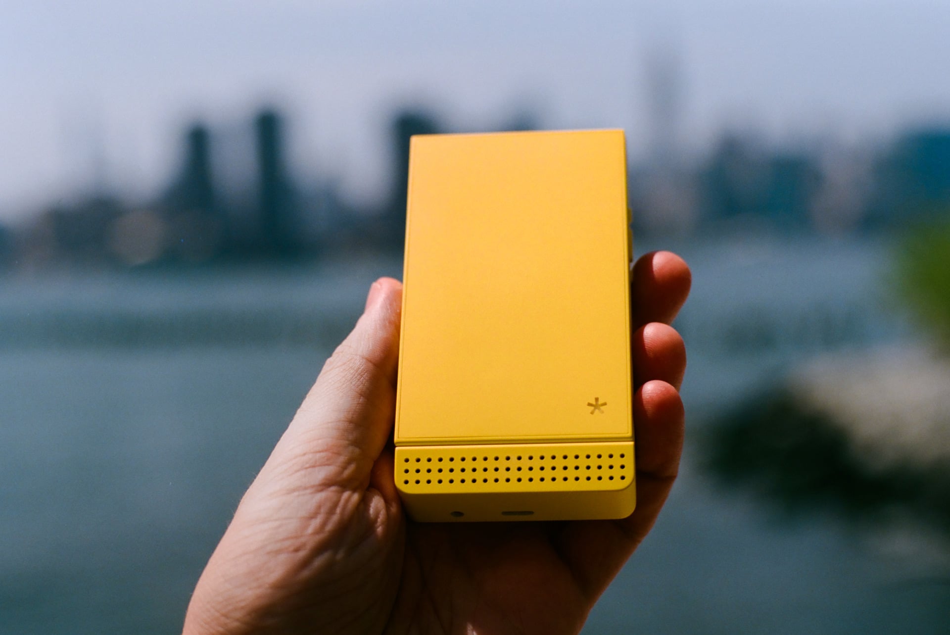 Light Phone Yellow Waterfront