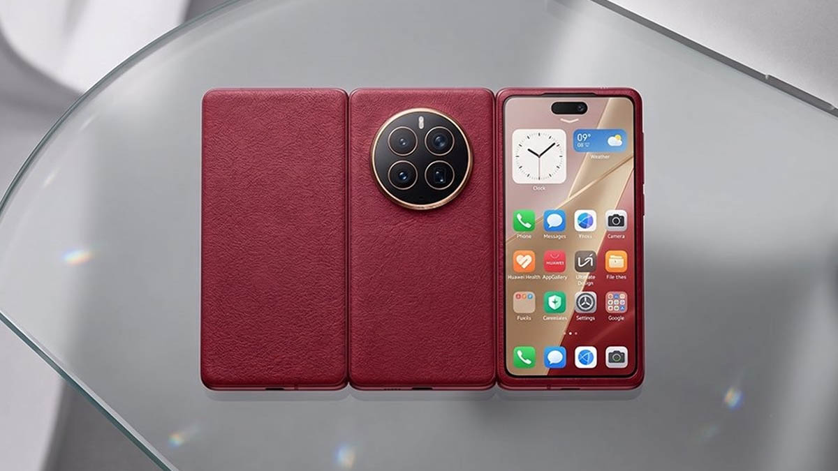 Huawei Mate XT 2 tri-fold render