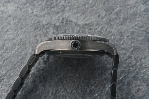 Montblanc Iced Sea Automatic Date 0 Oxygen ref. MB137541 case profile, crown side