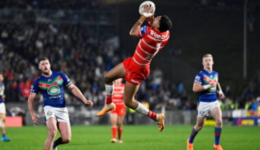 Reported Castleford Tigers' NRL signing leaves field with concerning hamstring injury