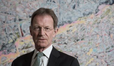 Nicholas Serota sets out investment priorities as he leaves arts council