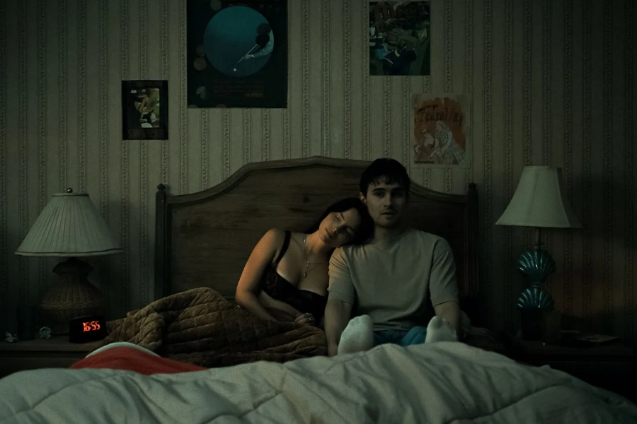Inde Navarrette and Michael Johnston in 'Obsession'