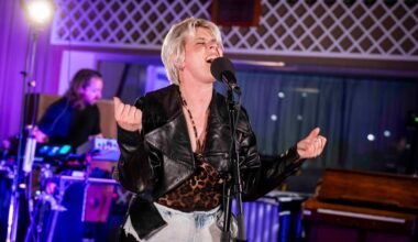 Watch Robyn Cover Erasure’s “Always”