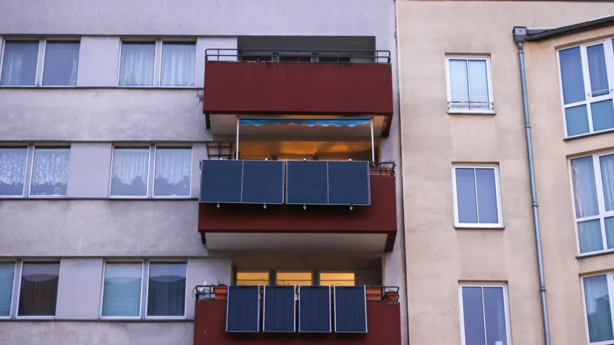 Plug-in solar for homes will get approval in August