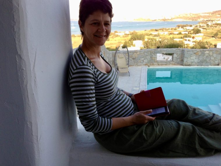 Simonne Gnessen a financial coach, reveals she deeply regrets transferring her final salary pension. However, she turned things around and now has more than half a million saved for retirement (Photo: supplied by Simonne Gnessen)