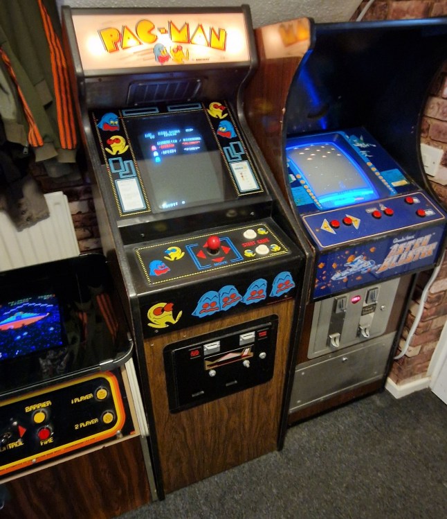 Arcade cabinets in a row