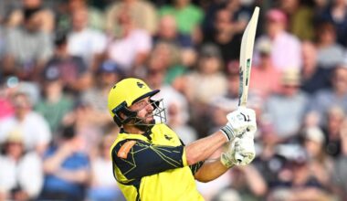 Sussex eye double transfer swoop as Hampshire offer veteran new contract