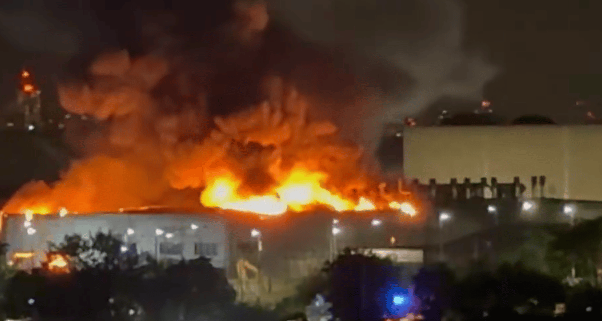 Firefighters battle through night to tackle huge blaze in north London - London Evening Standard