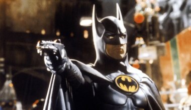 Storyboard Art For Tim Burton's BATMAN Reveals Original Concept With Robin — GeekTyrant