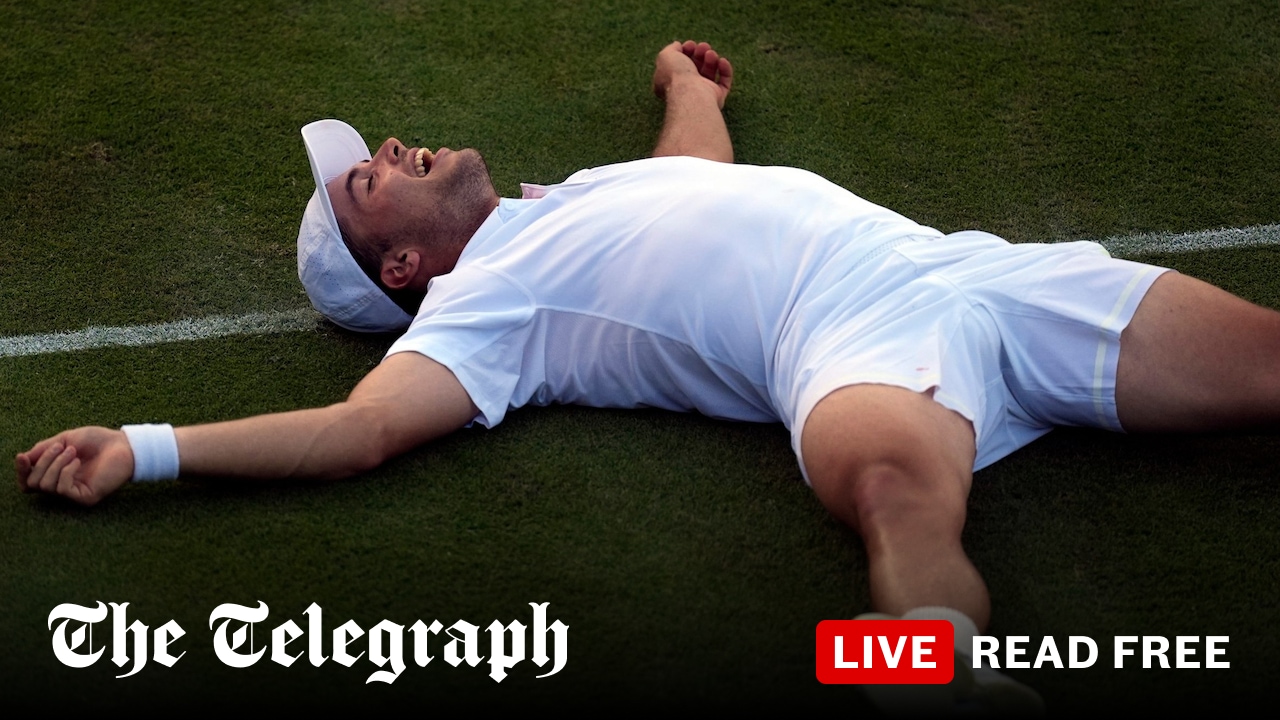 Britain’s Arthur Fery wins five-set epic against Zizou Bergs at Wimbledon