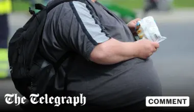 Too many Britons are too fat to work – and smartphones are the problem