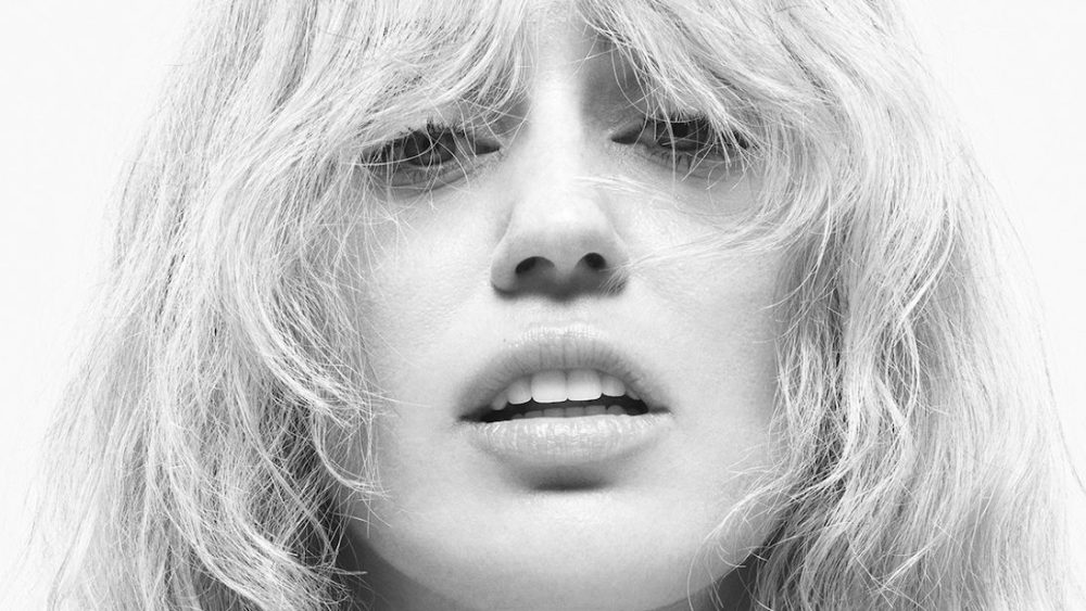 Miley Cyrus Signs With Atlantic Records; Guest-Edits Wonderland