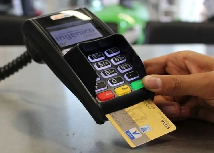 Morocco Caps Electronic Payment Fees at 0.15% for Small Retailers