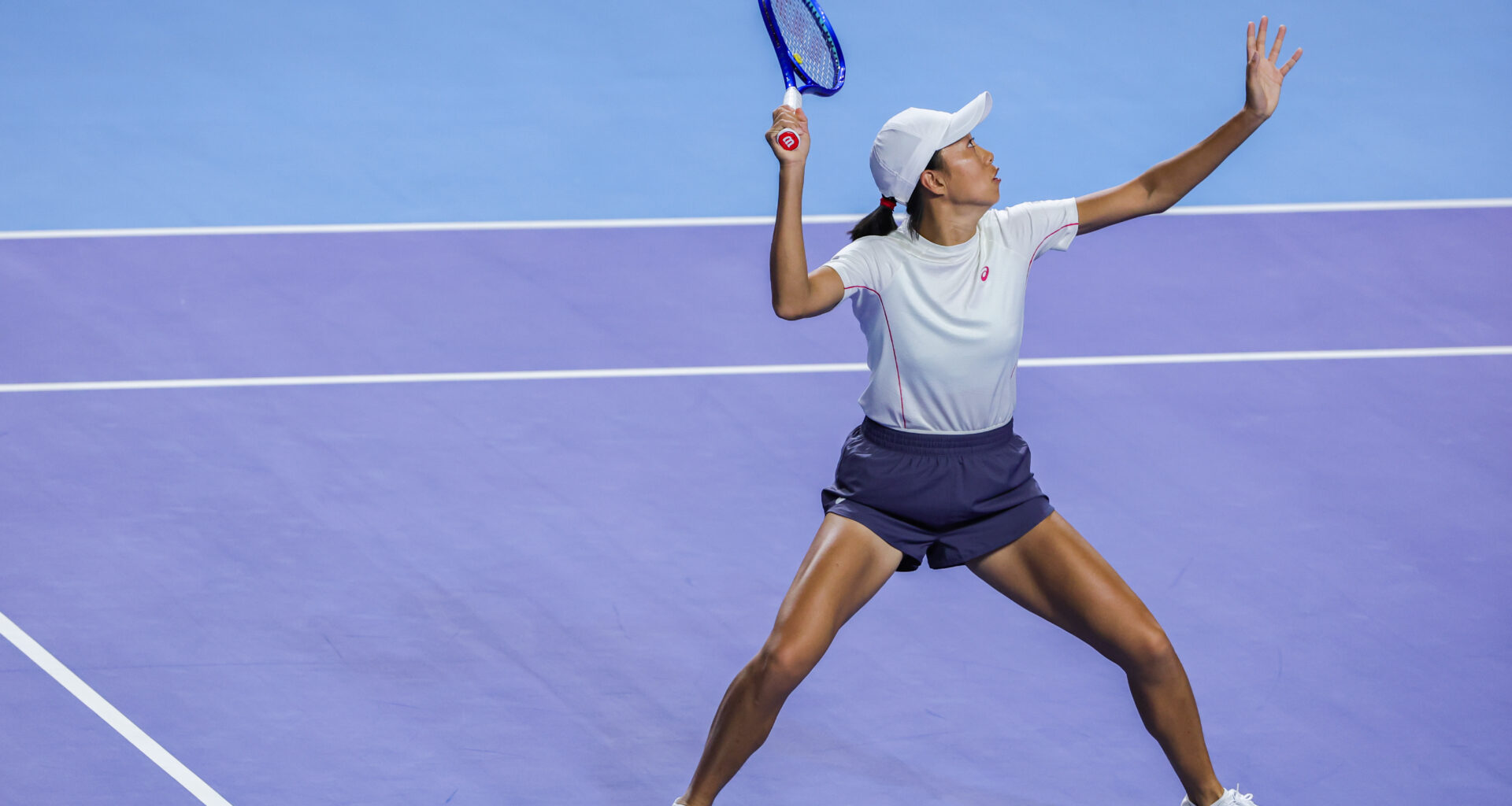 Two-time champ Zhang reels in Erjavec, returns to Guangzhou quarters
