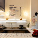 © Manuel Sá Sanduteca – Sandwich Library / Estúdio Cajalima - Interior Photography, Kitchen, Chair