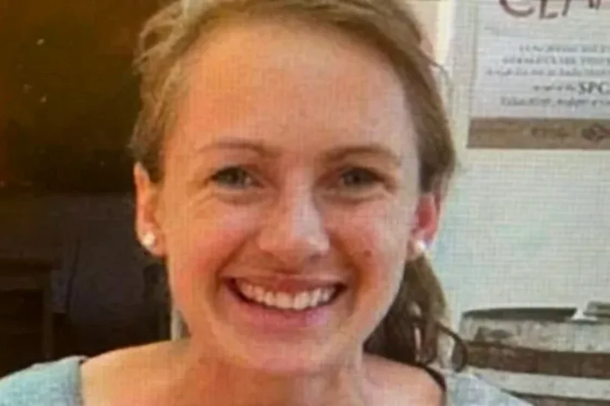 Final texts sent from phone of British woman found dead in suitcase in Athens