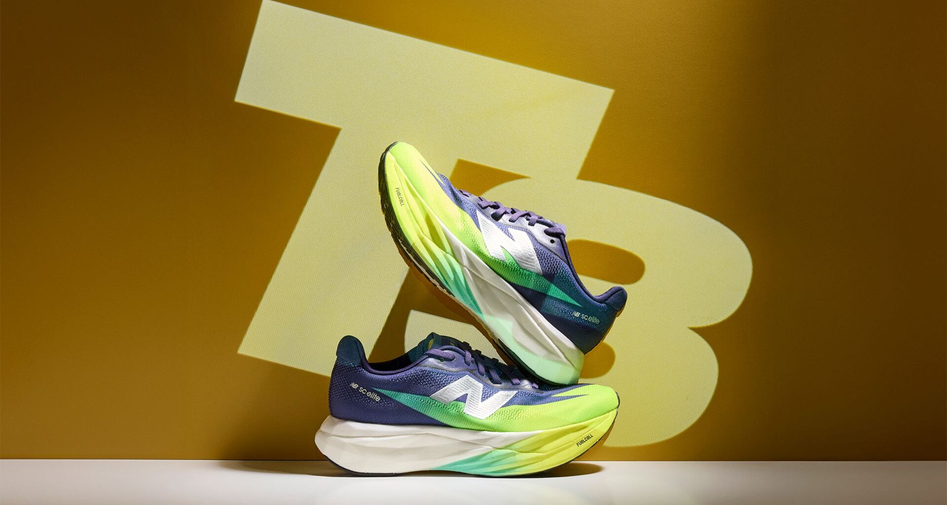 New Balance FuelCell SuperComp Elite v5